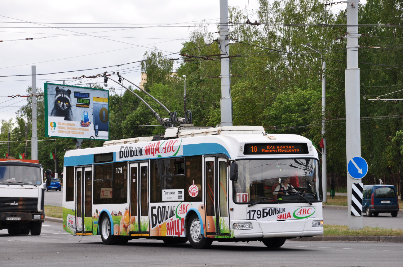 Витебск, БКМ 32102 № 179