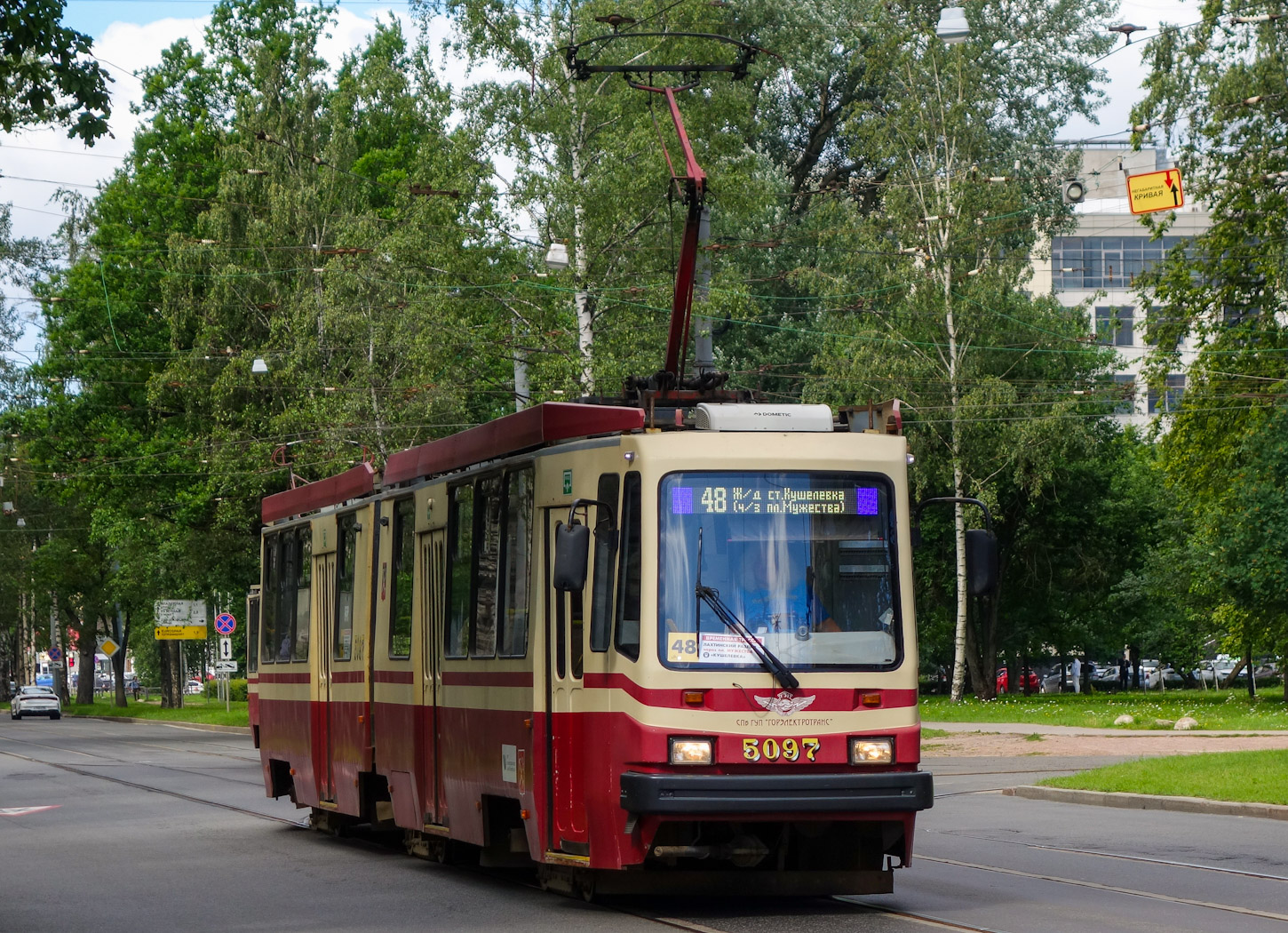Saint-Pétersbourg, LVS-86M2 N°. 5097