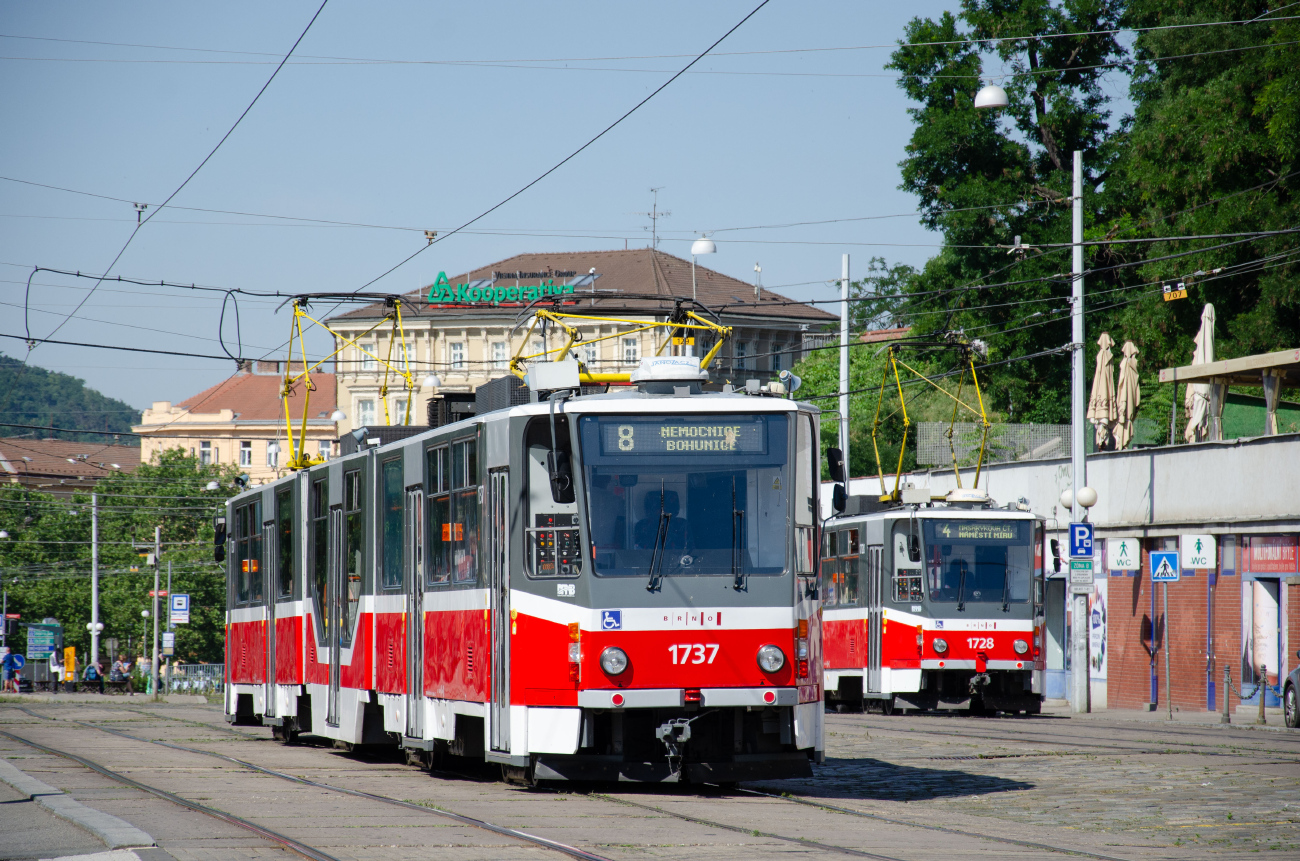 Брно, Tatra KT8D5R.N2 № 1737