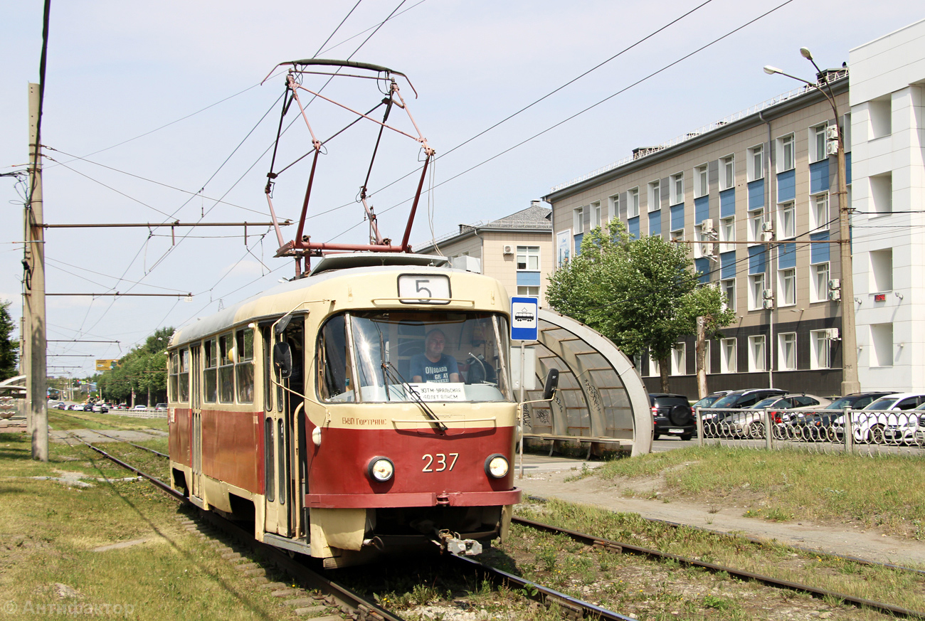 Jekaterinburga, Tatra T3SU № 237