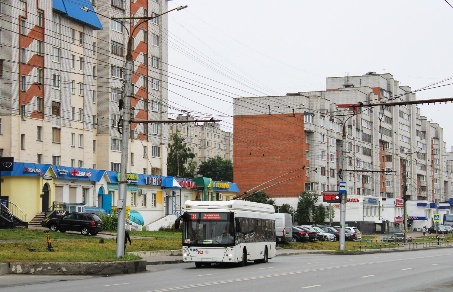 Чебоксары, УТТЗ-6241.01 «Горожанин» № 963