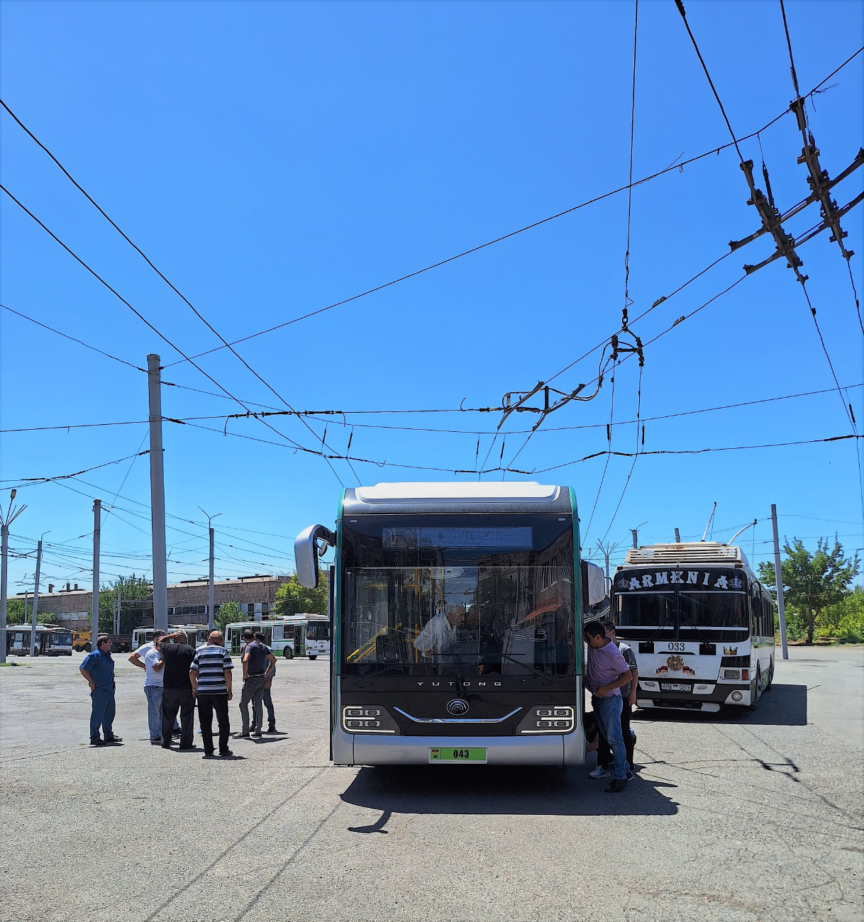 Ереван, Yutong ZK6128BEVG № 043