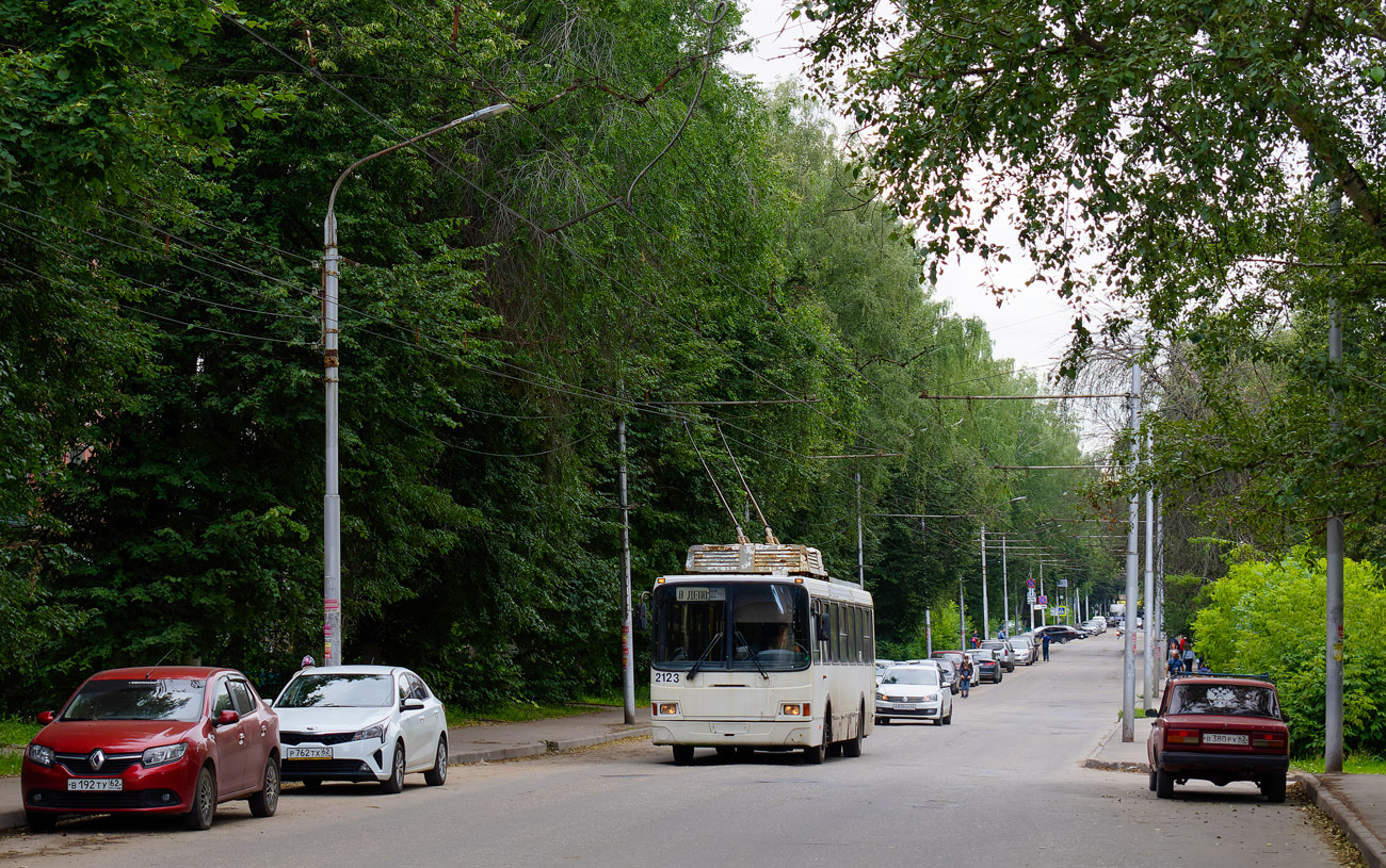 Рязань, ЛиАЗ-5280 № 2123