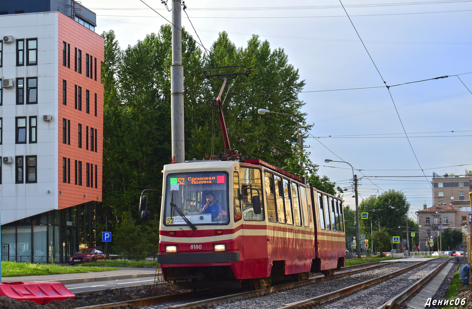 Saint-Petersburg, LVS-86K Br. 8180