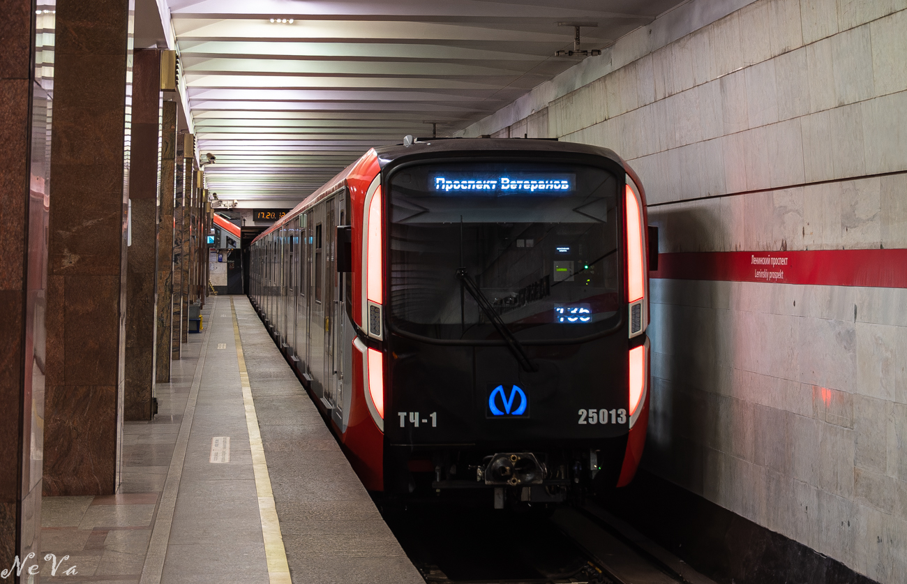 Saint-Petersburg, 81-725.1 "Baltiets" # 25013