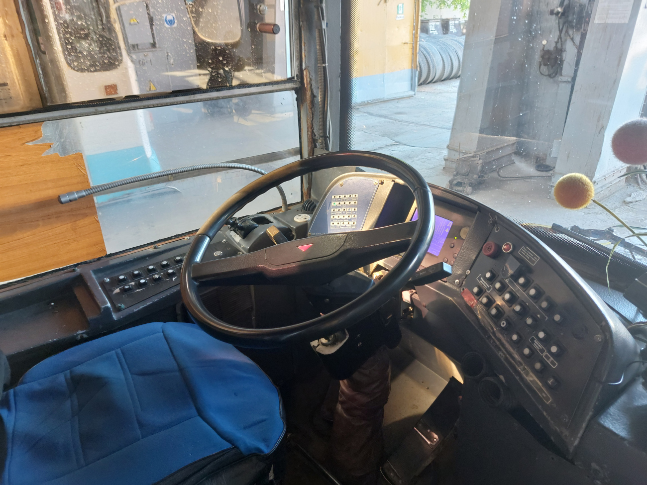 Екатеринбург, Тролза-5275.07 «Оптима» № 302