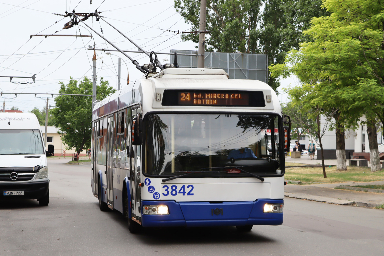 Кишинёв, БКМ 321 № 3842