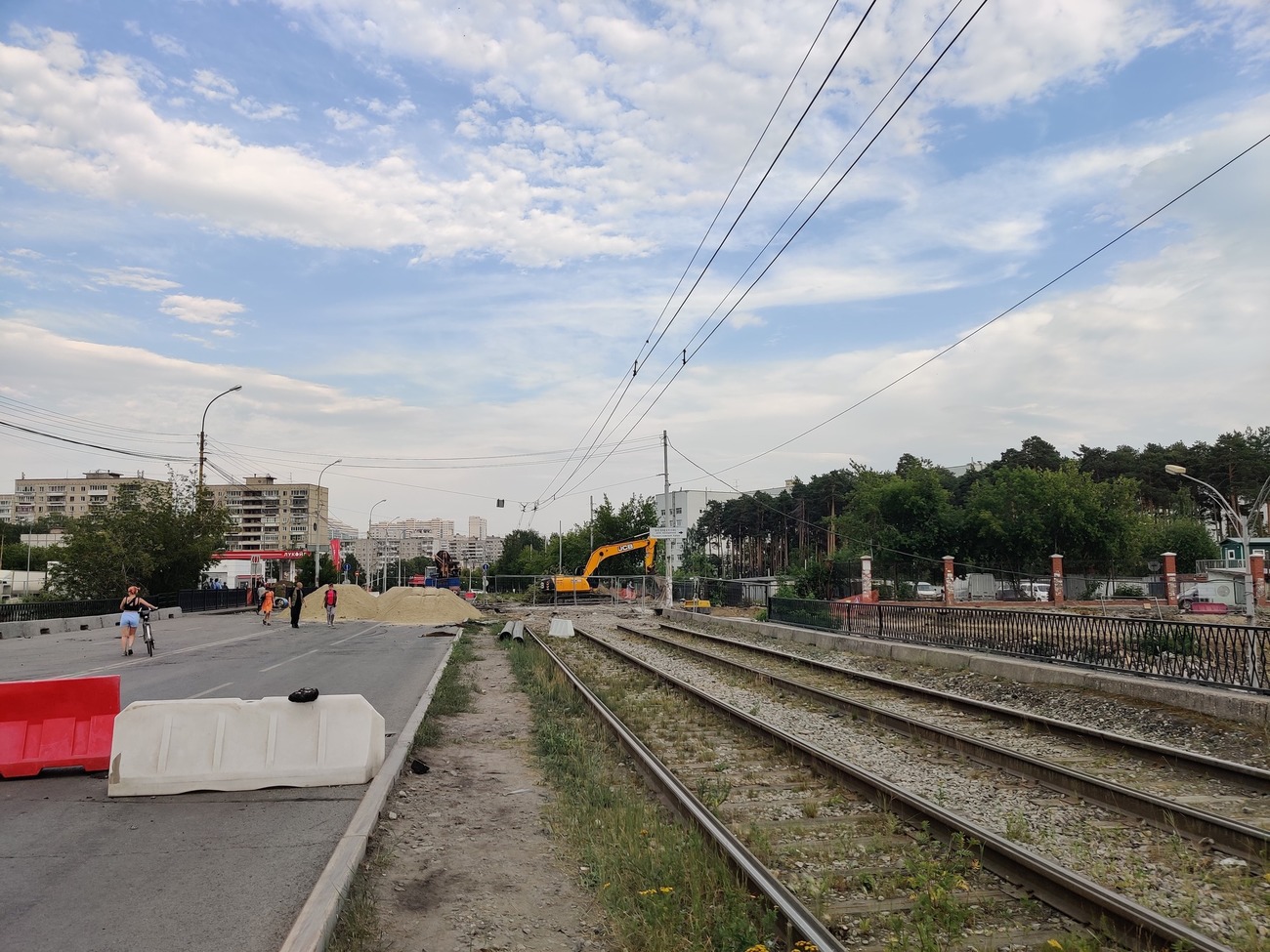 Jekaterinburgas — The construction of a tram line to Akademichesky