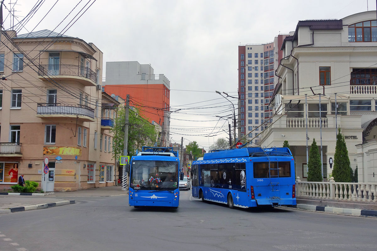 Ėngelsas (Pokrovskas), Trolza-5265.00 “Megapolis” nr. 3186; Ėngelsas (Pokrovskas), Trolza-5265.00 “Megapolis” nr. 3190