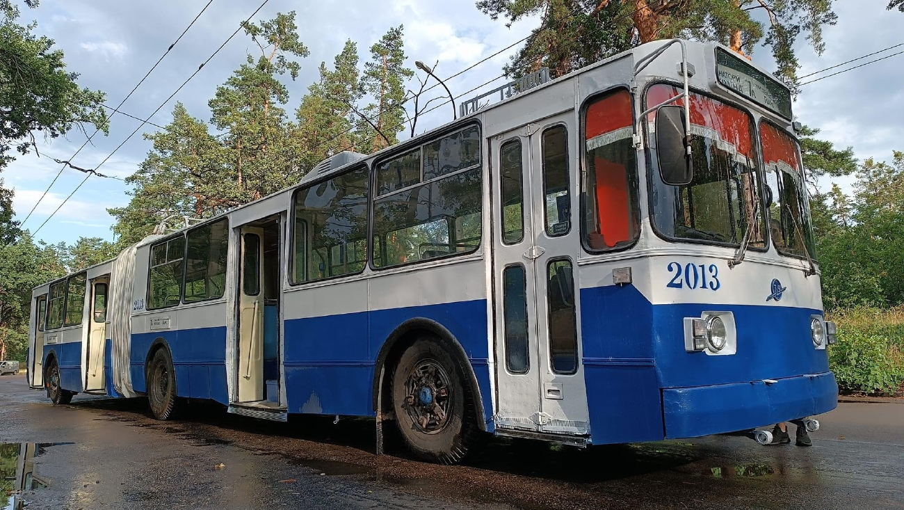 Черкассы, ЗиУ-683Б [Б00] № 2013