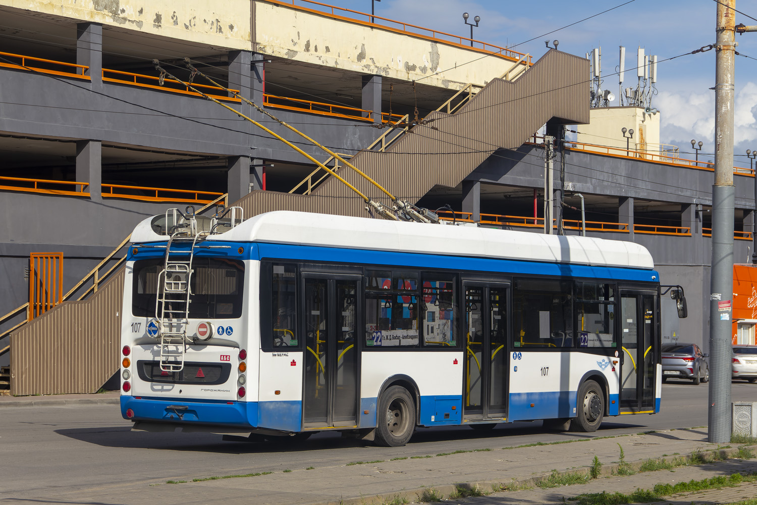 Ростов-на-Дону, УТТЗ-6241-10-02 «Горожанин» № 107