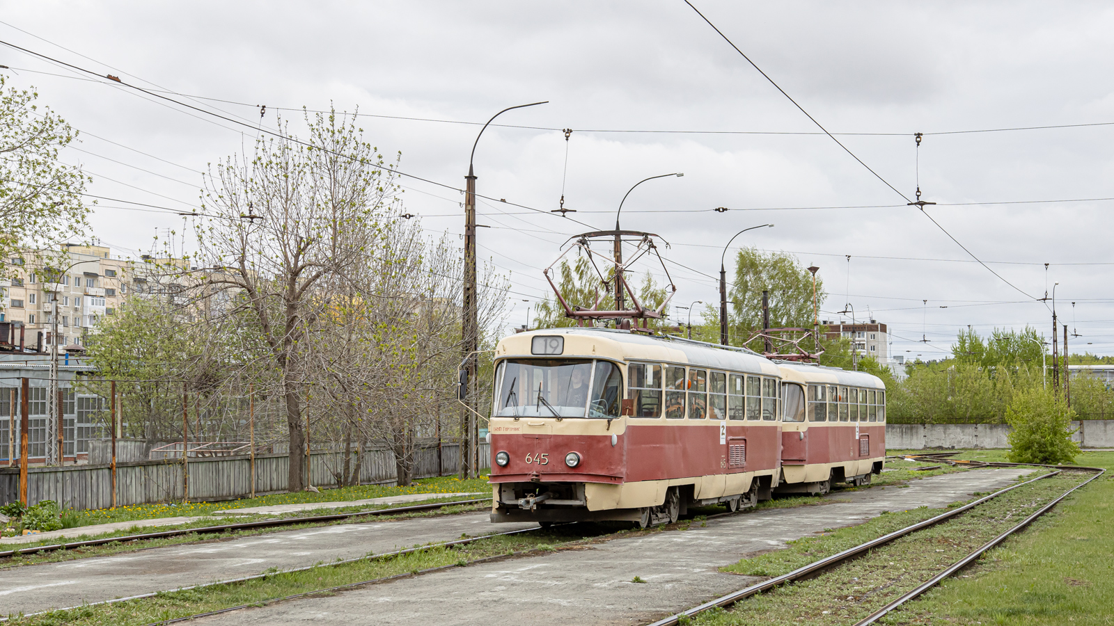 Iekaterinbourg, Tatra T3SU (2-door) N°. 645