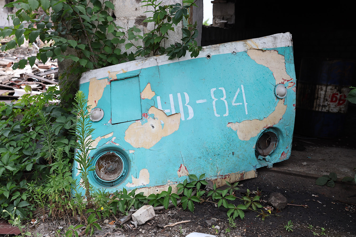 Мариуполь, 71-605 (КТМ-5М3) № УВ-84