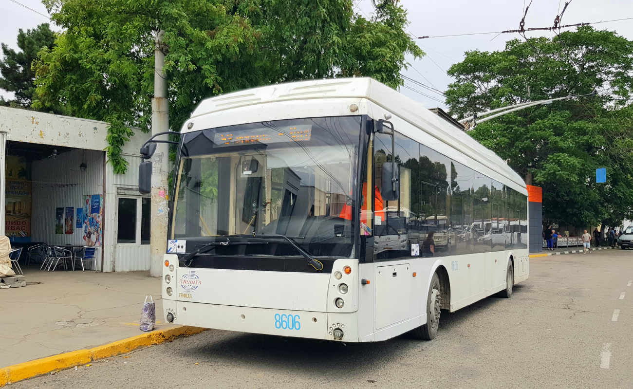 Кримський тролейбус, Тролза-5265.05 «Мегаполис» № 8606