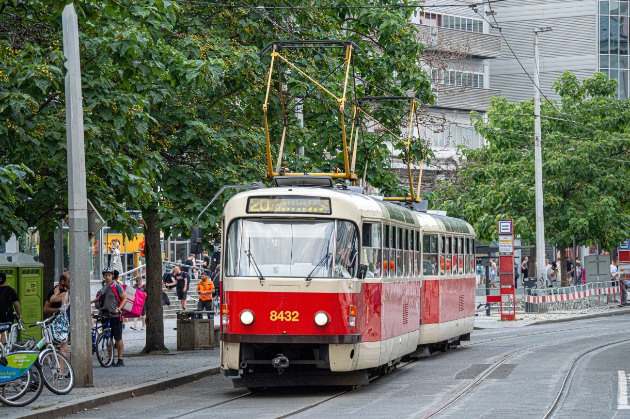 Прага, Tatra T3R.P № 8432