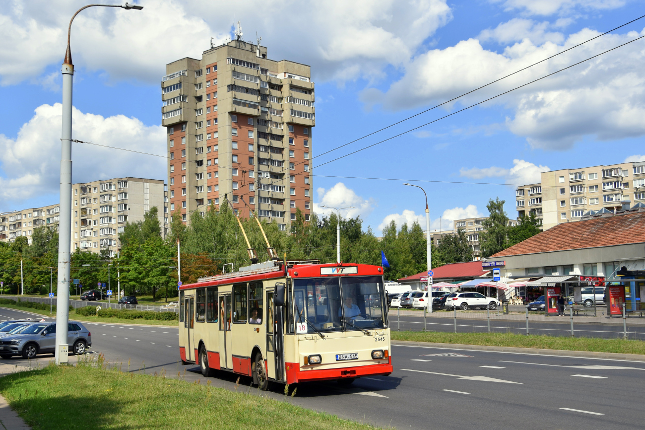 Вильнюс, Škoda 14Tr89/6 № 2545