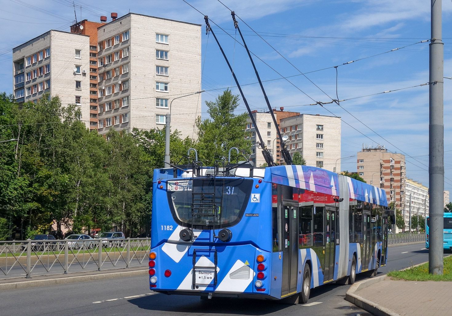 Санкт-Петербург, ВМЗ-6215.01 «Премьер» № 1182