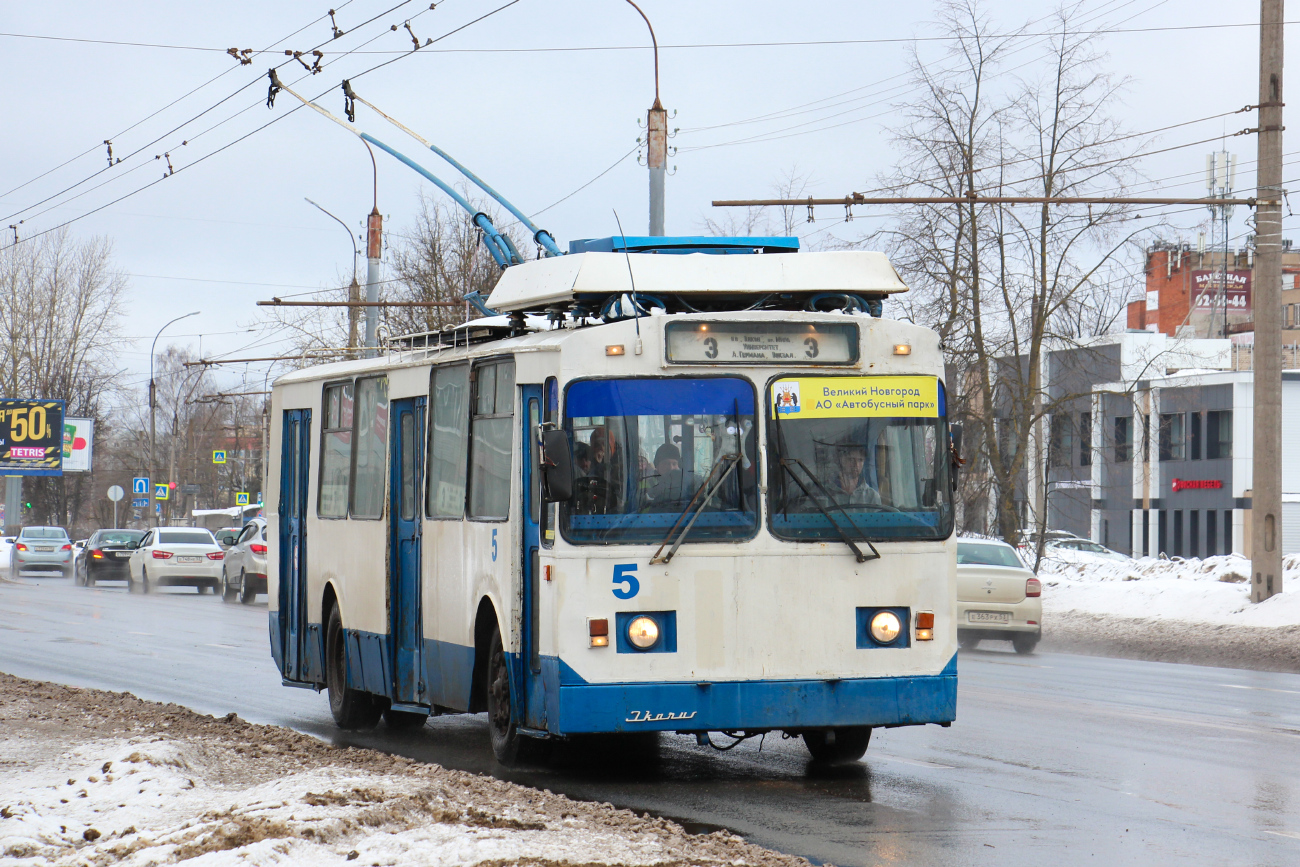 Великий Новгород, ЗиУ-682 КР Иваново № 5