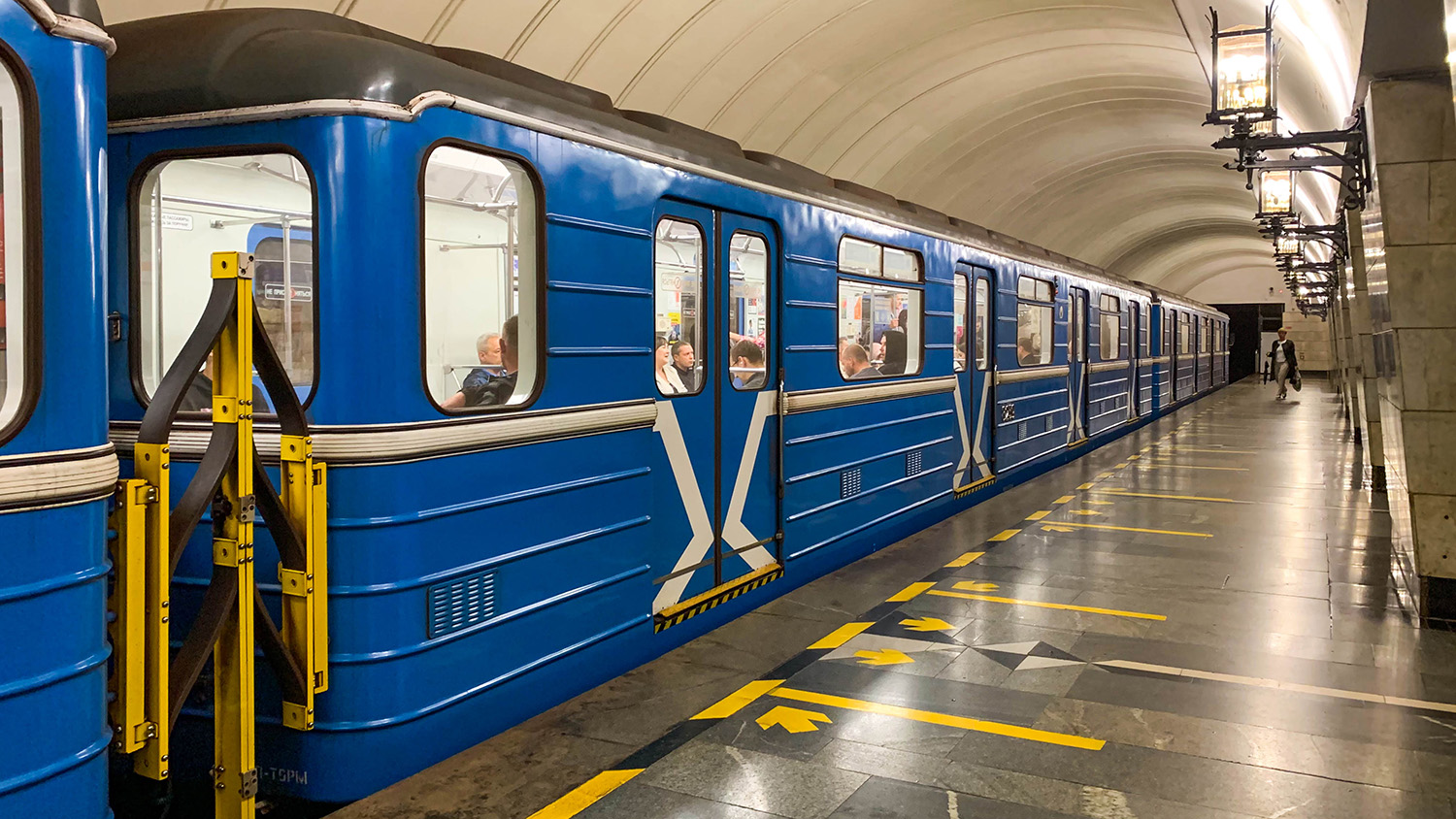 Екатеринбург, 81-714.5 (ЛВЗ/ВМ) № 8259