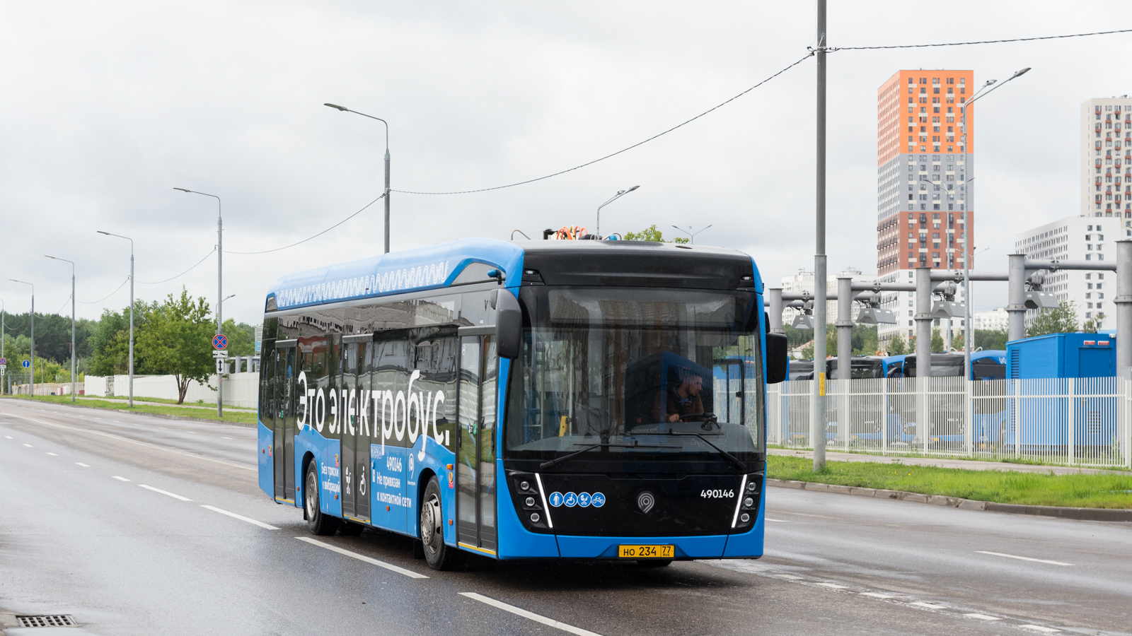 Москва, КАМАЗ-6282 № 490146