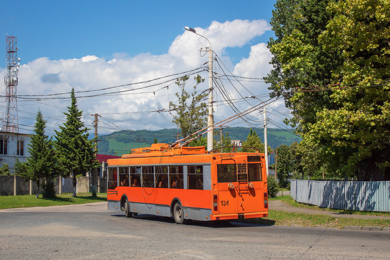 Sukhumi, Trolza-5275.07 “Optima” č. 134 Sukhumi, Trolza-5275.07 “Optima” č. 134
