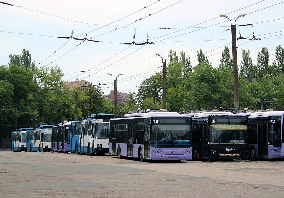 Донецк, ЛАЗ E183A1 № 1536