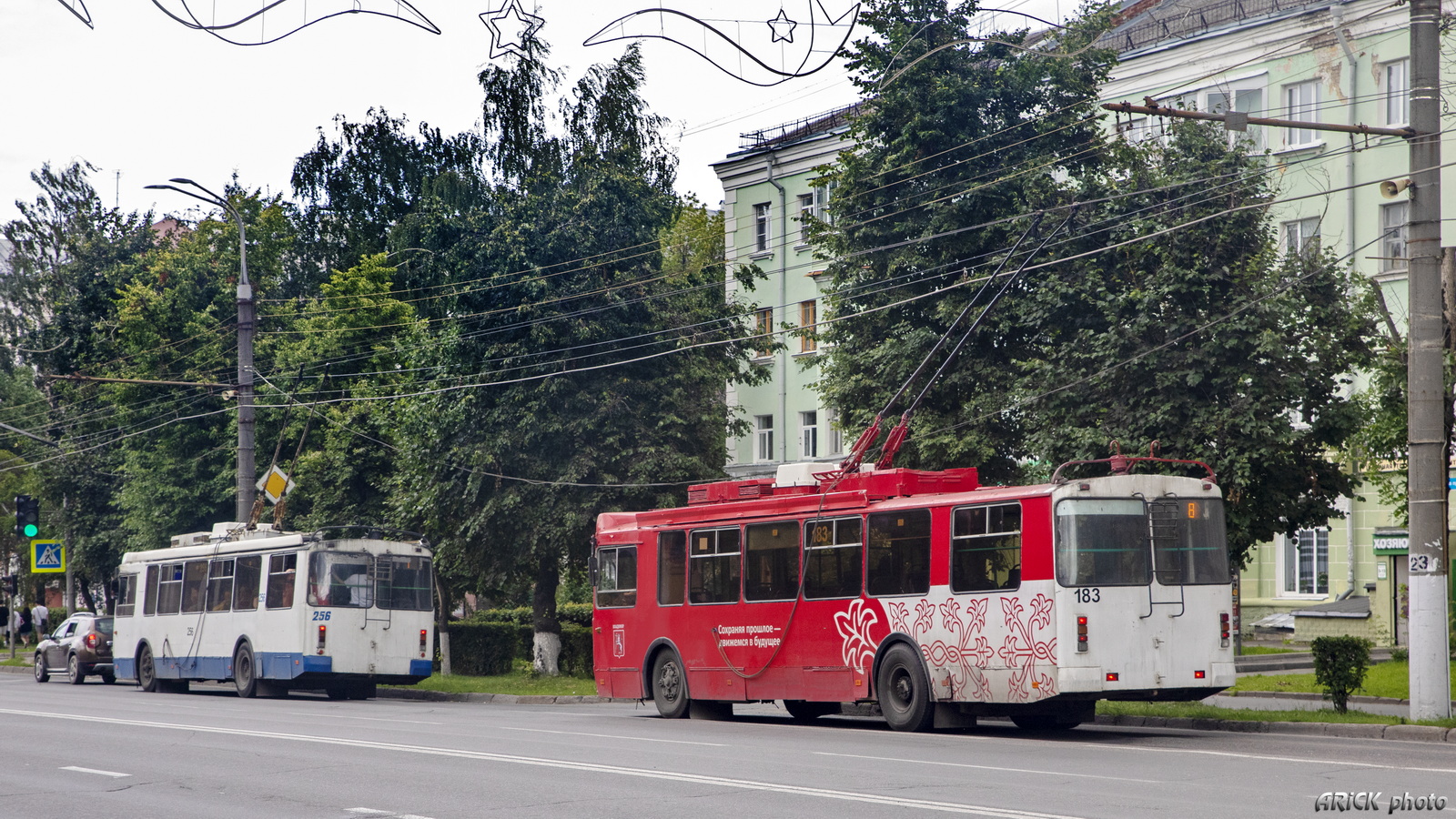 Владимир, ЗиУ-682Г-016.04 № 256; Владимир, ЗиУ-682Г-016.02 № 183