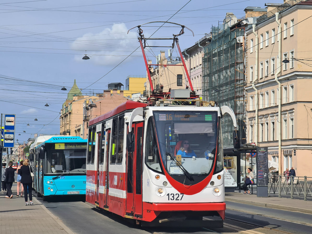 Санкт-Петербург, 71-134А (ЛМ-99АВН) № 1327 Санкт-Петербург, 71-134А (ЛМ-99АВН) № 1327