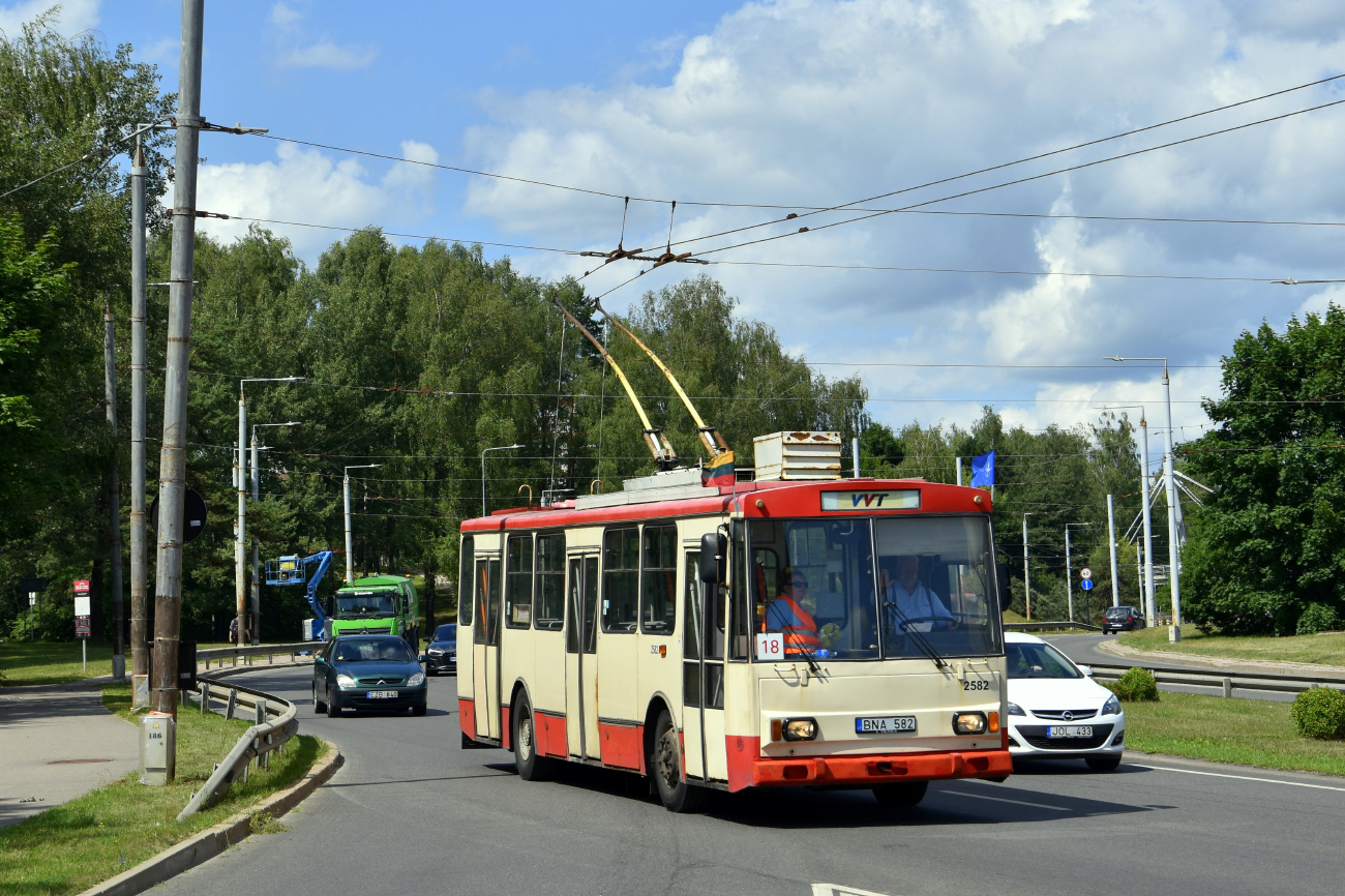 Vilnius, Škoda 14Tr07 nr. 2582