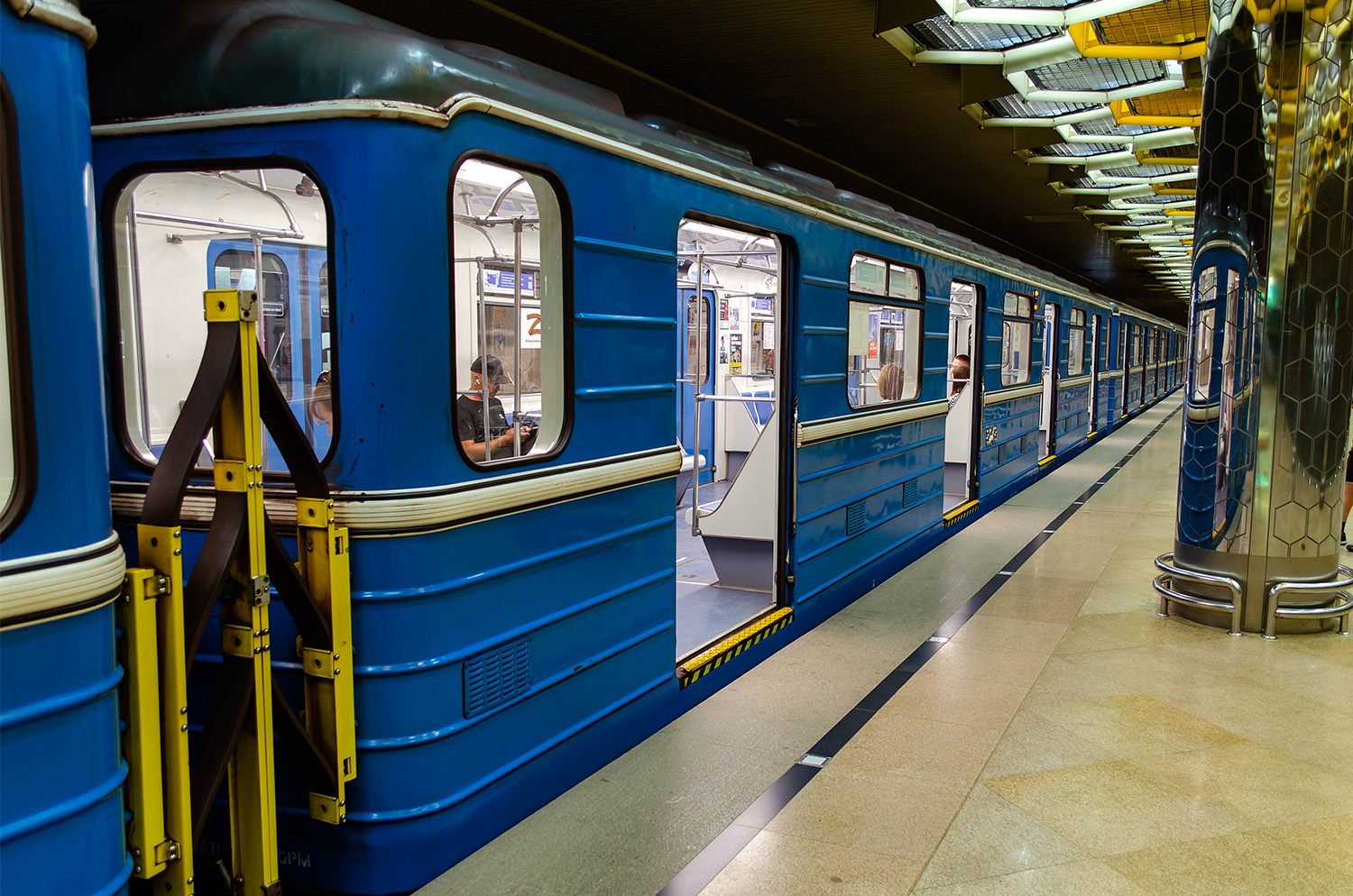 Екатеринбург, 81-714.5 (ЛВЗ/ВМ) № 8248