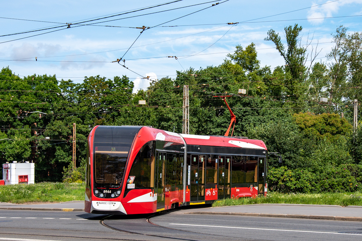 Санкт-Петербург, 71-923М «Богатырь-М» № 8944