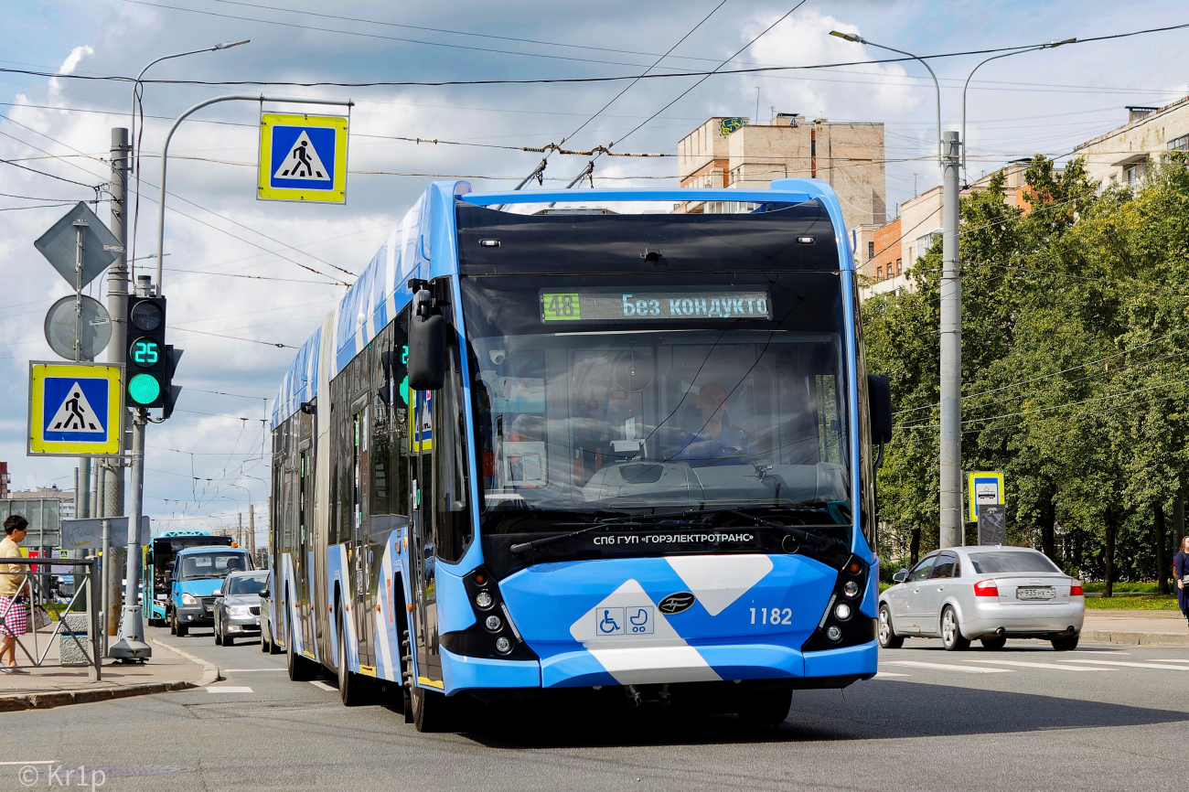 Санкт-Петербург, ВМЗ-6215.01 «Премьер» № 1182