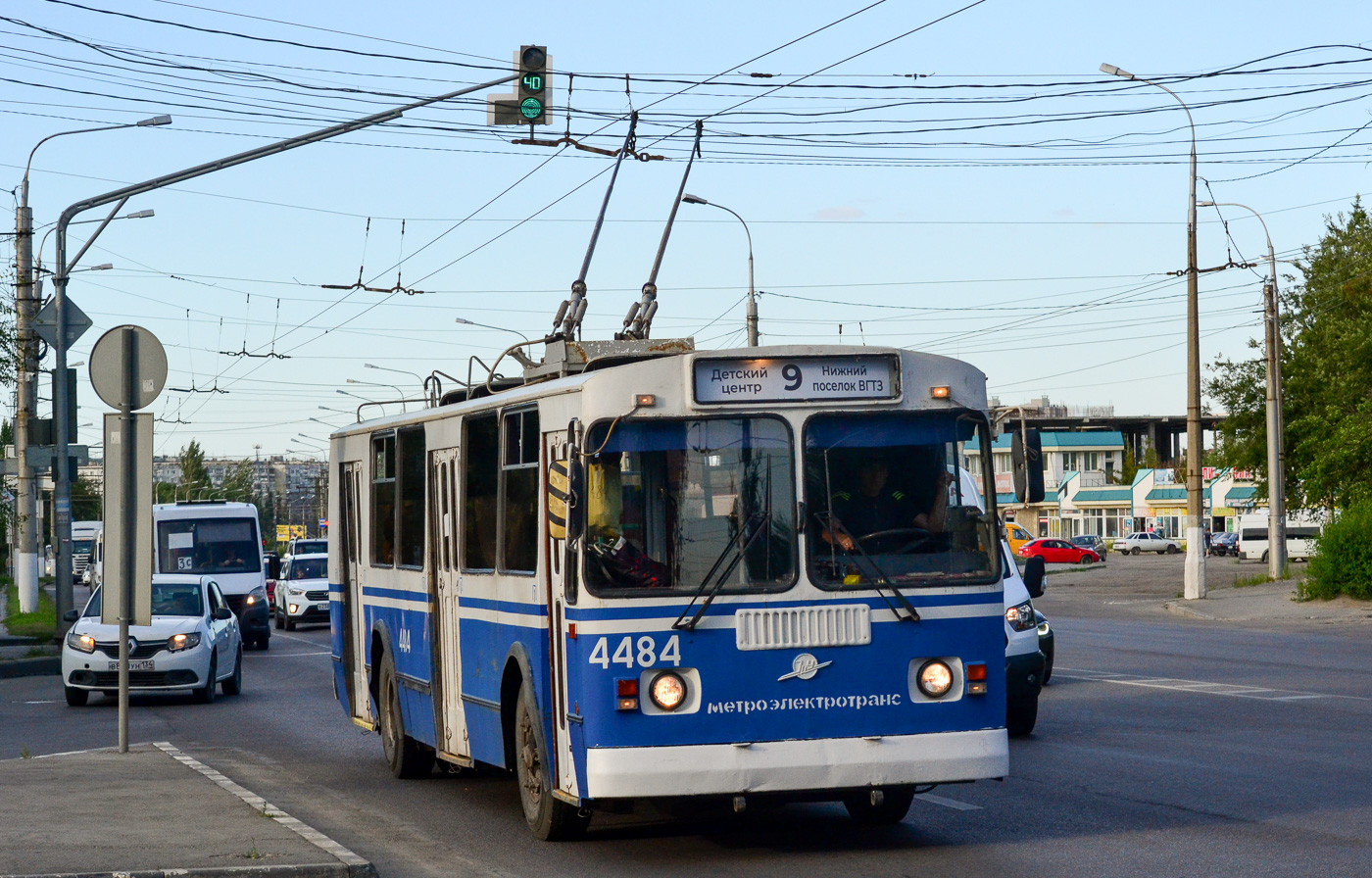 Волгоград, ЗиУ-682Г-016 (012) № 4484