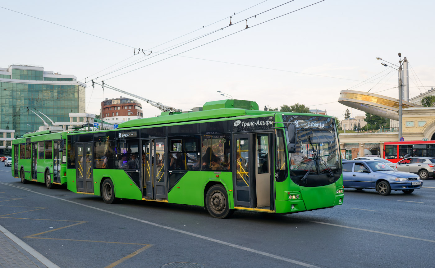 Казань, ВМЗ-5298.01 «Авангард» № 1215