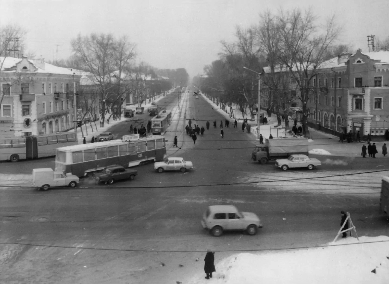 Kemerovo, 71-605 (KTM-5M3) č. 125; Kemerovo — Old photos
