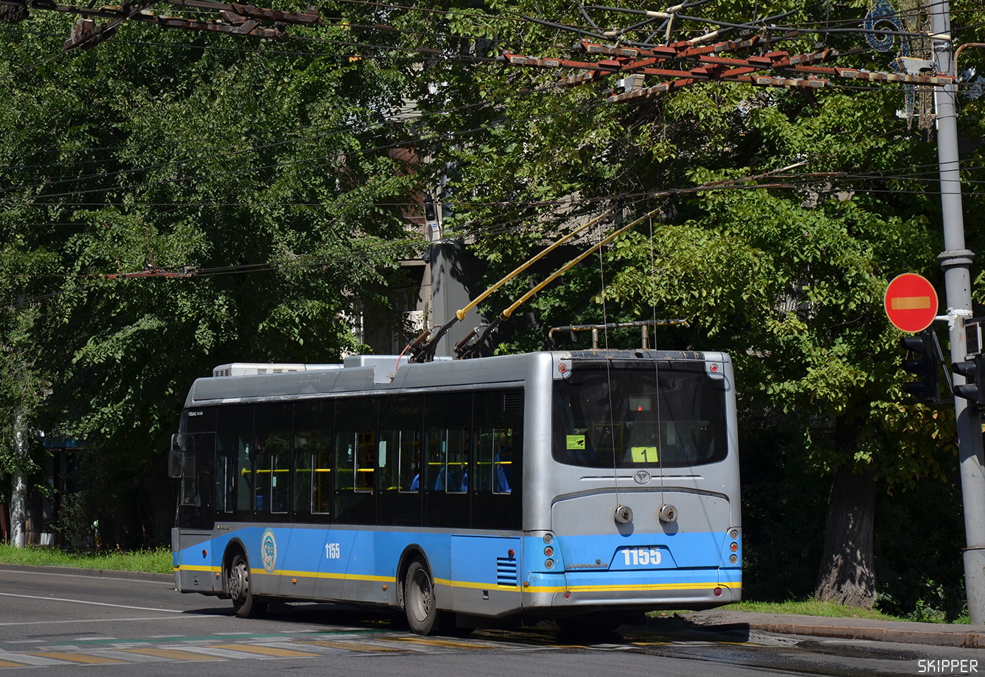 Алматы, YoungMan JNP6120GDZ (Neoplan Kazakhstan) № 1155
