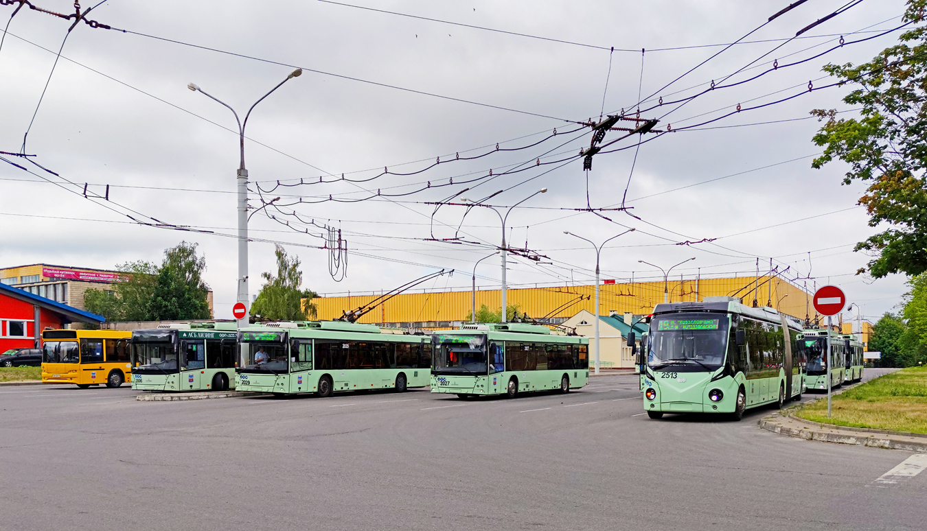Минск, МАЗ-203Т70 № 2027; Минск, БКМ 43300D № 2513