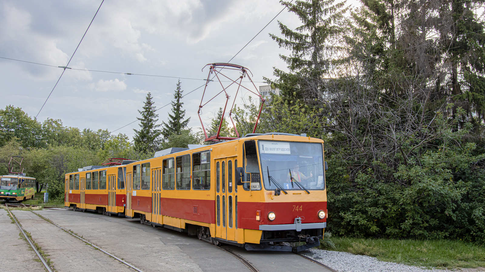 Yekaterinburg, Tatra T6B5SU # 744