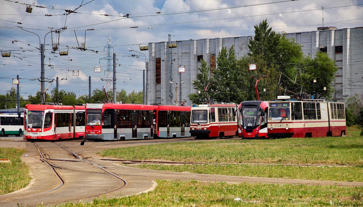 Санкт-Петербург, 71-301 № 7512; Санкт-Петербург, ЛВС-86К № 7030; Санкт-Петербург — Конечные станции и разворотные кольца