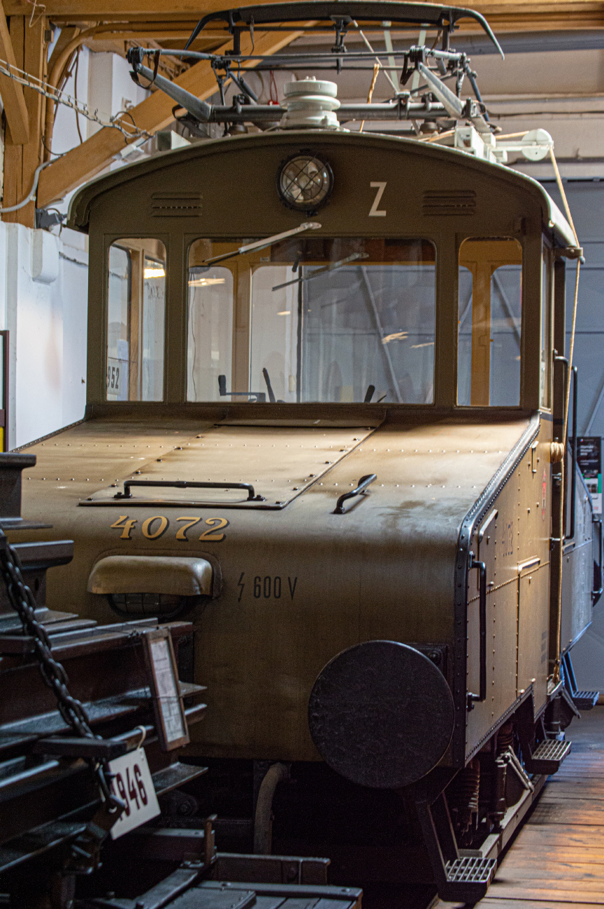 Praha, Electric locomotive č. 4072; Praha — Public transport museum in Střešovice depot