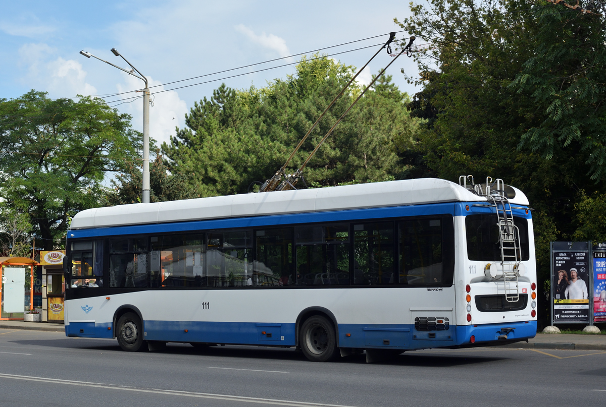 Ростов-на-Дону, УТТЗ-6241-10-02 «Горожанин» № 111