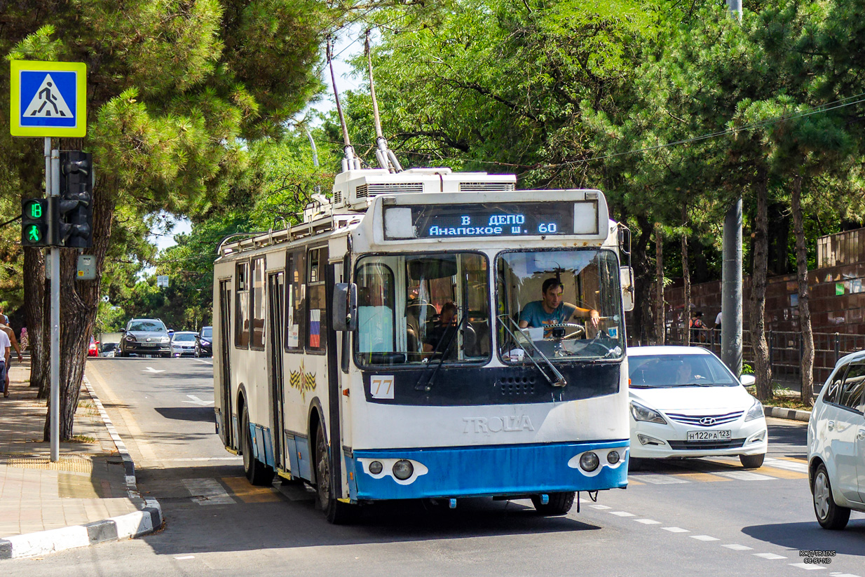 Новороссийск, ЗиУ-682Г-016.04 № 77