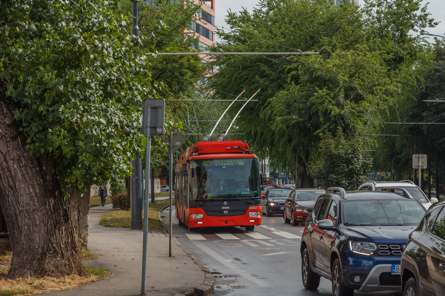 Bratislava, Škoda 30TrDG SOR nr. 6102