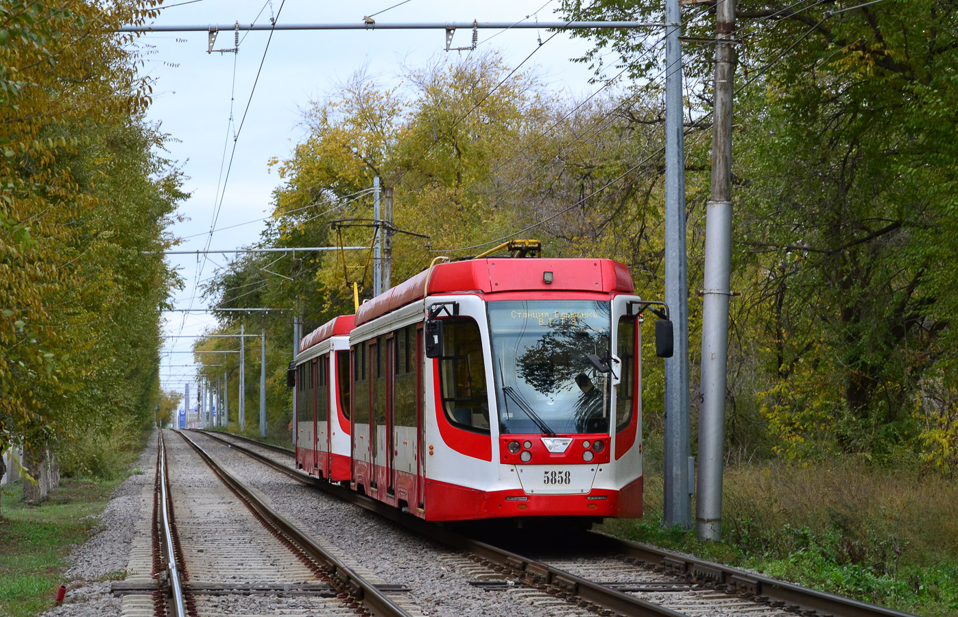 Волгоград, 71-623-03 № 5858