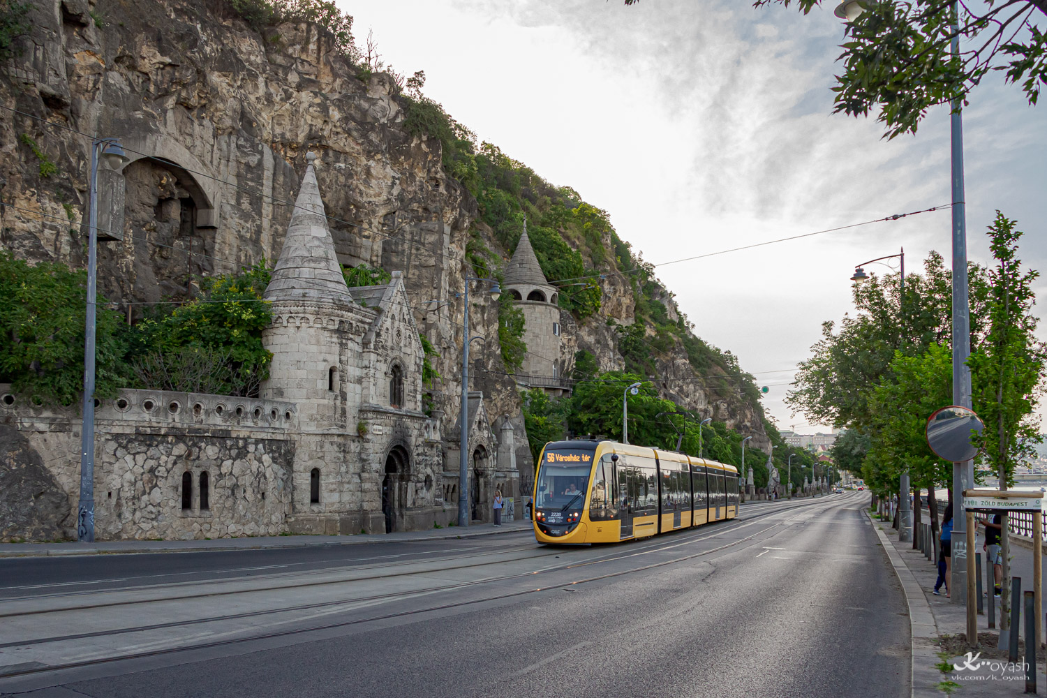 Будапешт, CAF Urbos 3 № 2228