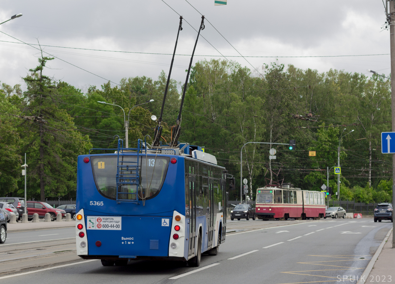 Saint-Petersburg, VMZ-5298.01 “Avangard” Br. 5365