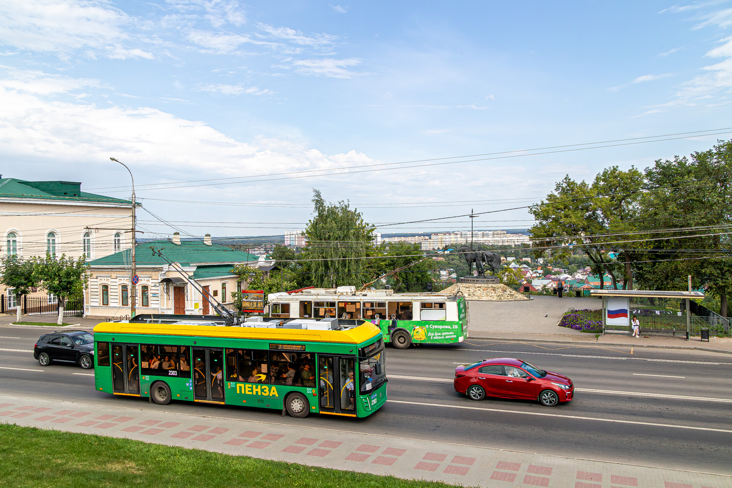 Пенза, УТТЗ-6241.01 «Горожанин» № 2303