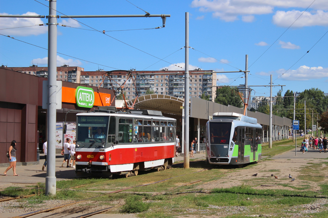 Kharkiv, Tatra T6A5 № 4563; Kharkiv, T3 VPNP № 585