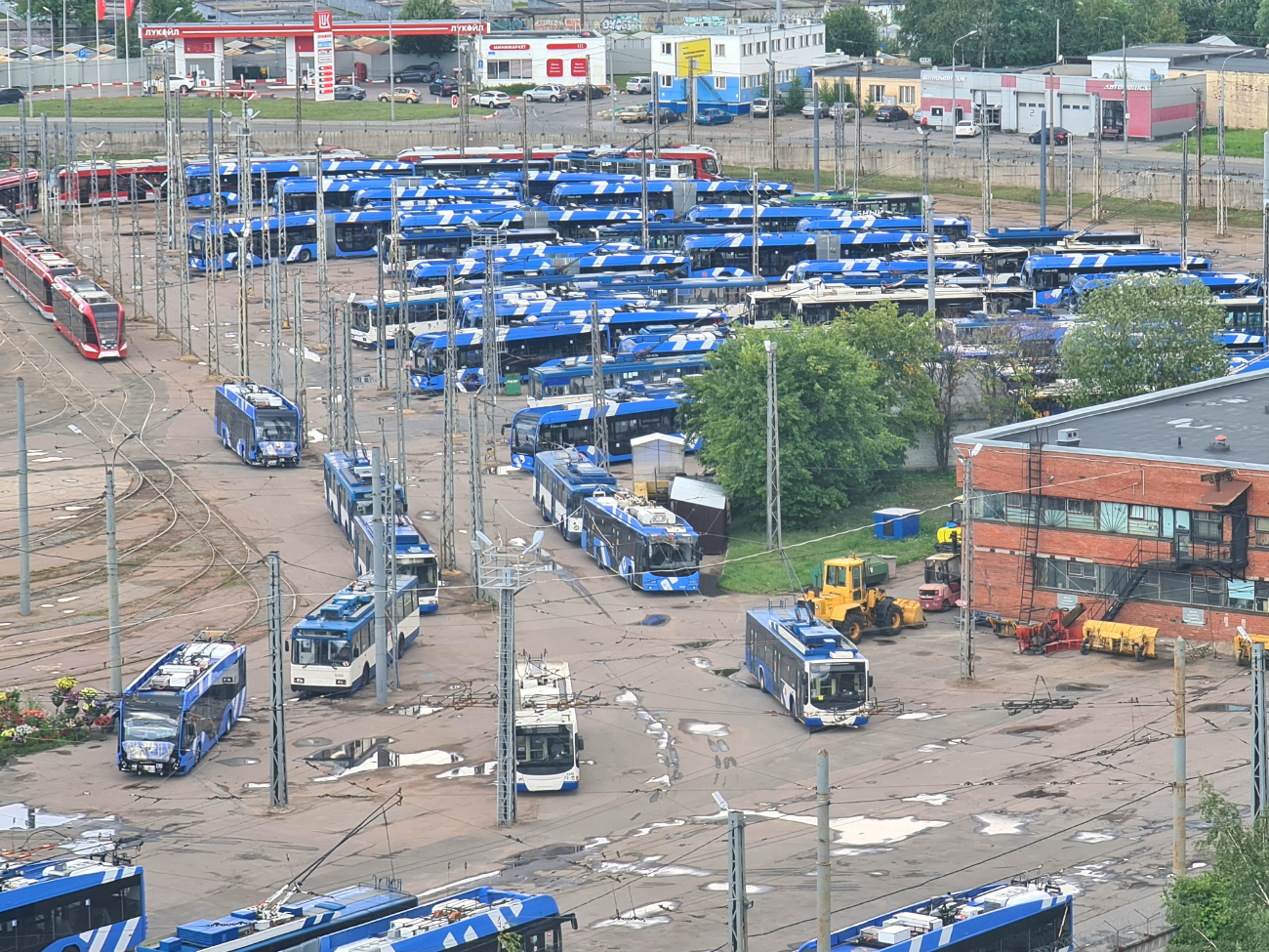 Санкт-Петербург — Совмещённый трамвайно-троллейбусный парк Санкт-Петербург — Совмещённый трамвайно-троллейбусный парк