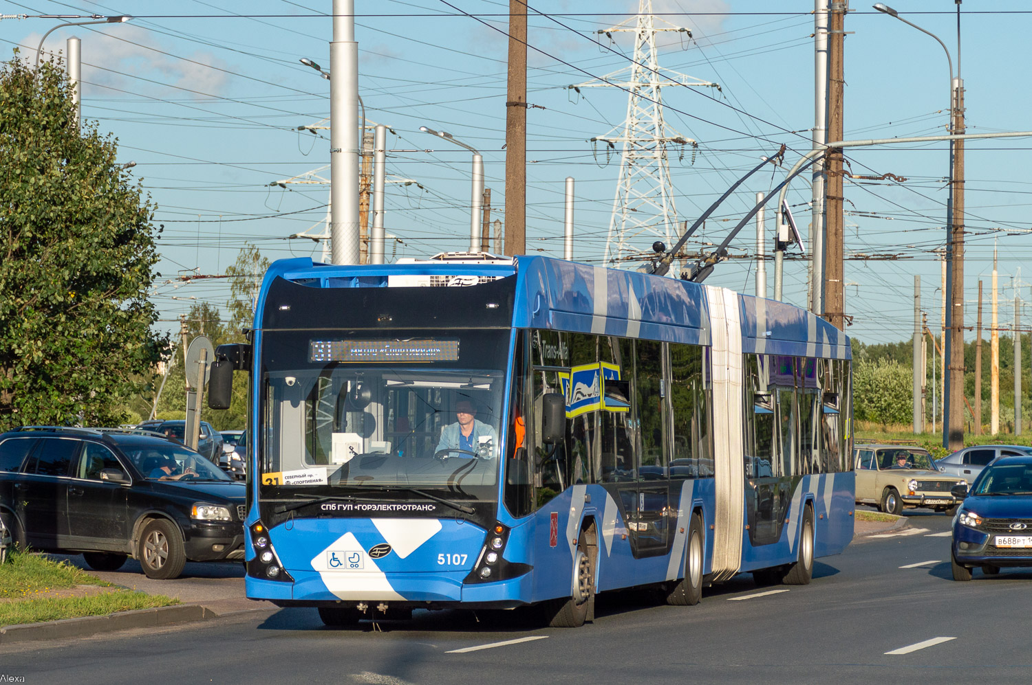 Санкт-Петербург, ВМЗ-6215.01 «Премьер» № 5107